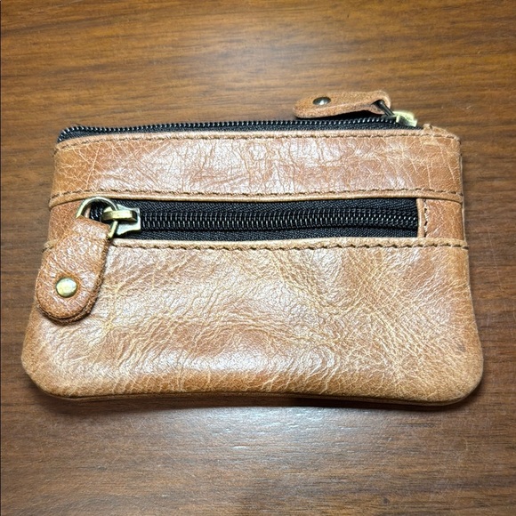 🐴 NWOT Modern Horse Leather Coin Pouch.🐴 - Picture 2 of 3